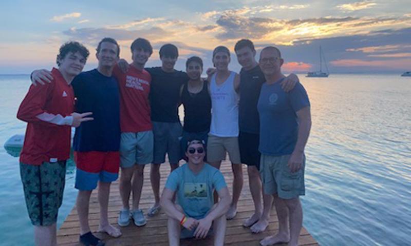 The cohort of students, faculty and staff on the 2023 immersion trip to Belize.